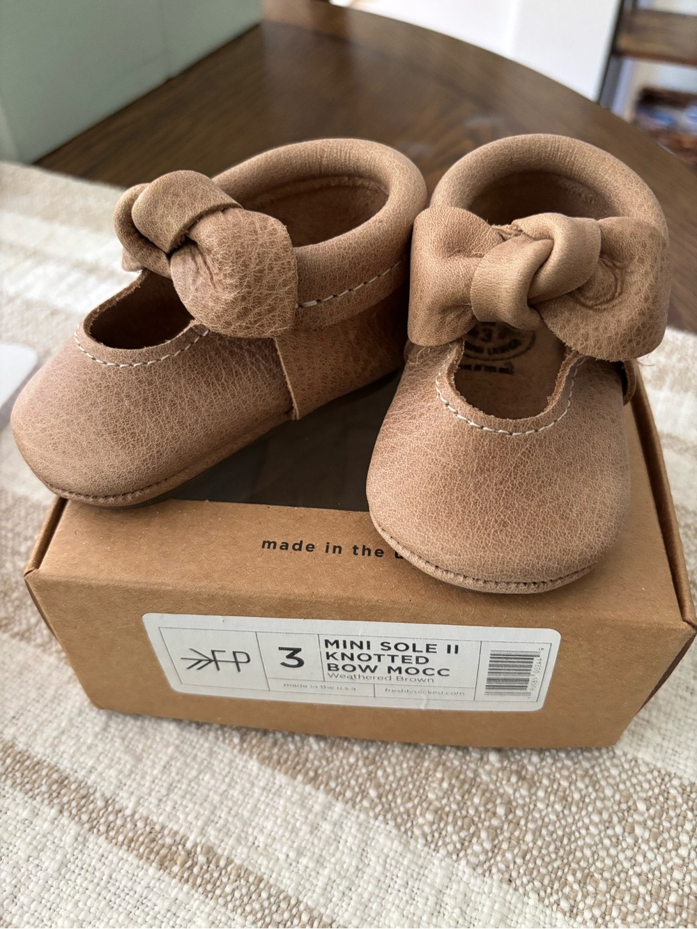 Freshly Picked Weathered Brown Knotted Bow Mini Sole II Moccasins